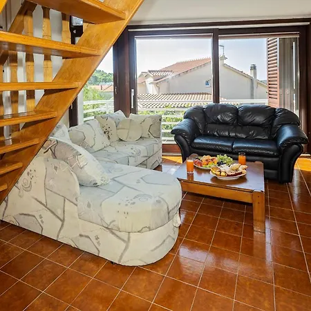 Neptun 罗戈兹尼察