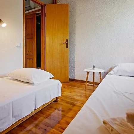 Neptun Apartment